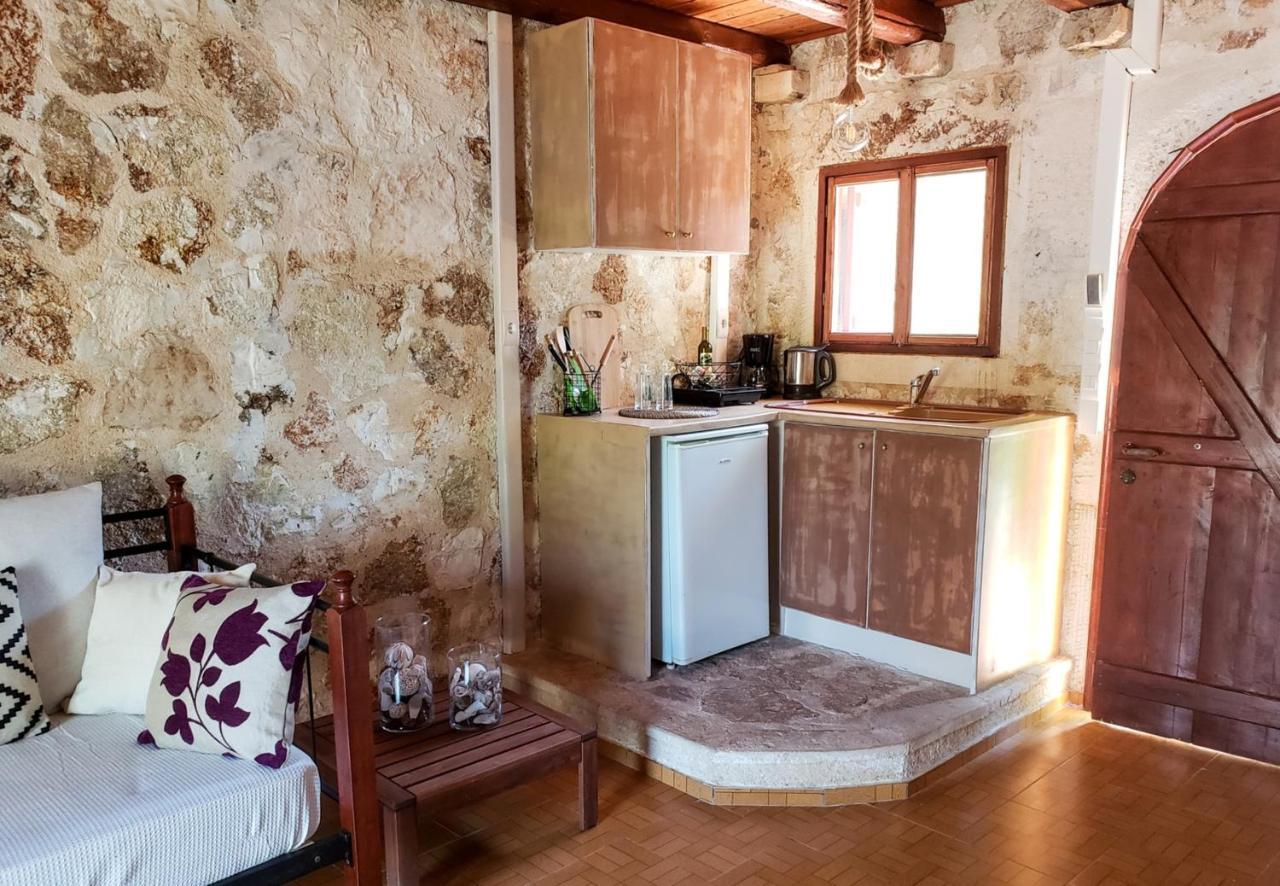 Spasmata Village Stone Maisonette Minia Exterior photo